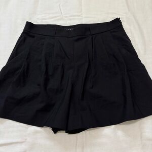 Theory 10 Black Wool Pleated Shorts ~ Classic Capsule